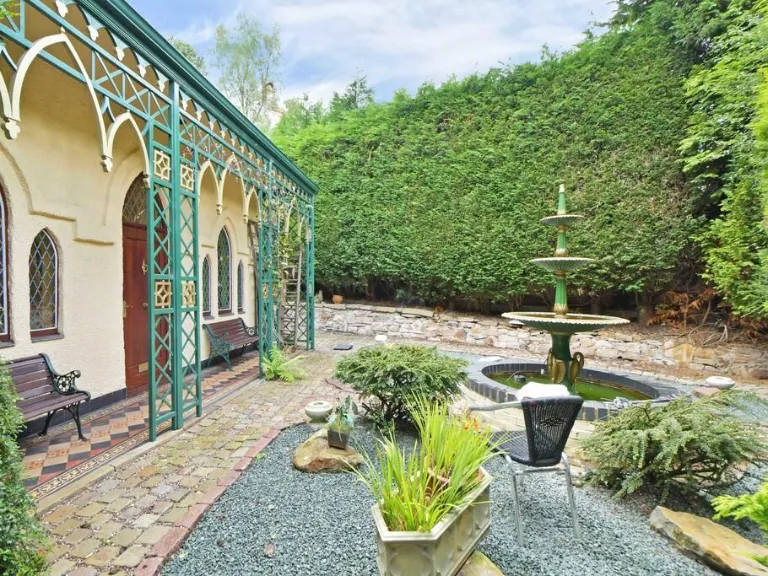 property Compatible Images}