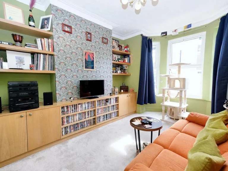 property Compatible Images}