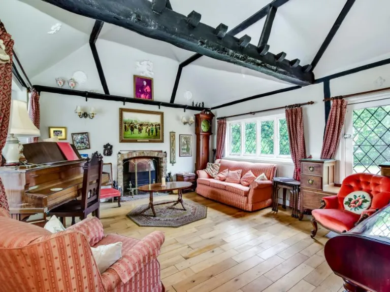 property Compatible Images}