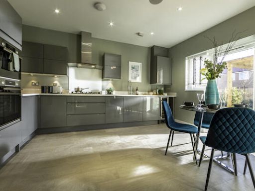 Similar property image