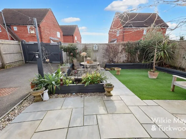 property Compatible Images}