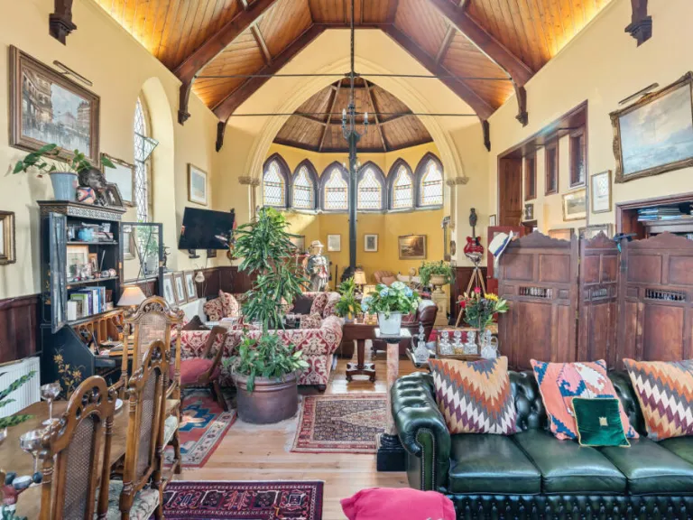 property Compatible Images}