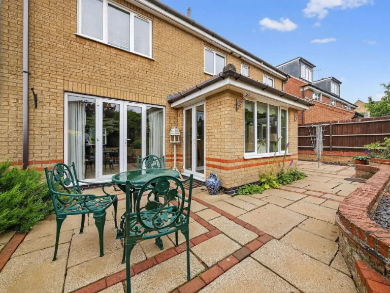 property Compatible Images}