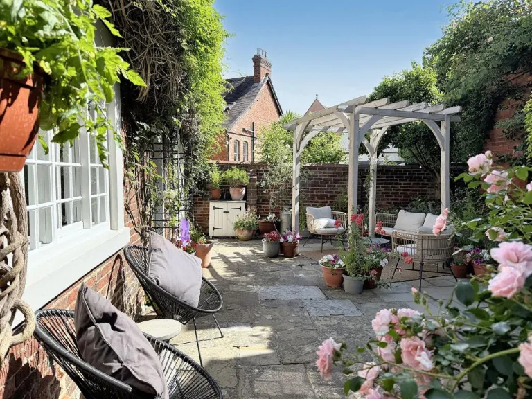 property Compatible Images}