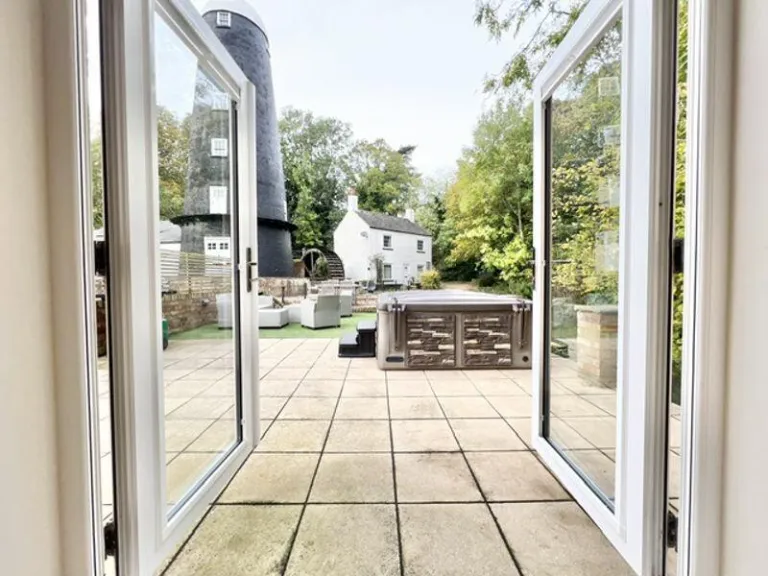 property Compatible Images}