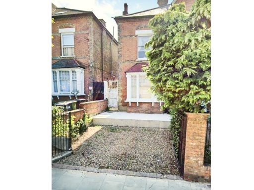 Similar property image