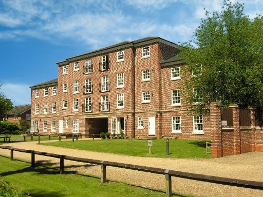 Similar property image