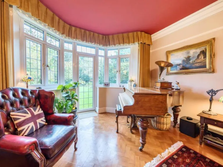 property Compatible Images}