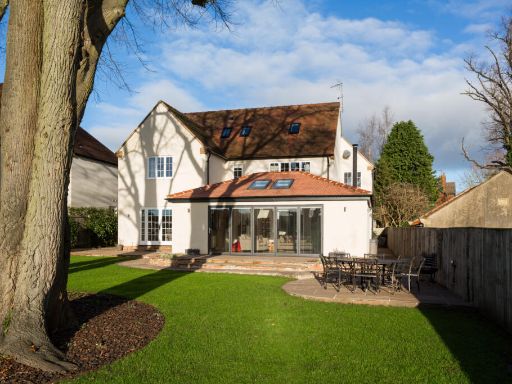 Similar property image