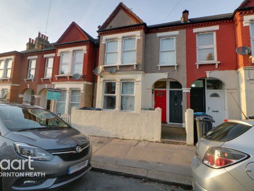 Similar property image