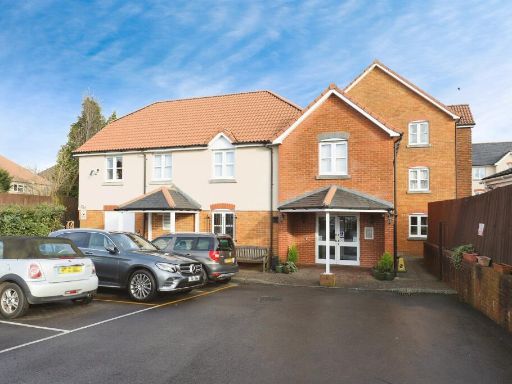 Similar property image