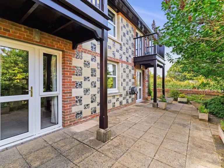 property Compatible Images}