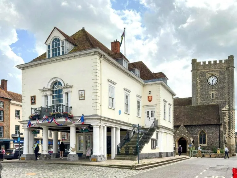 property Compatible Images}