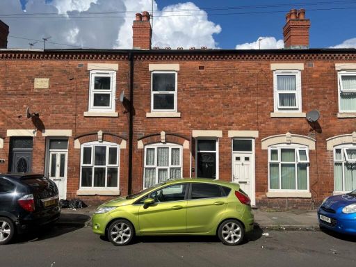 Similar property image