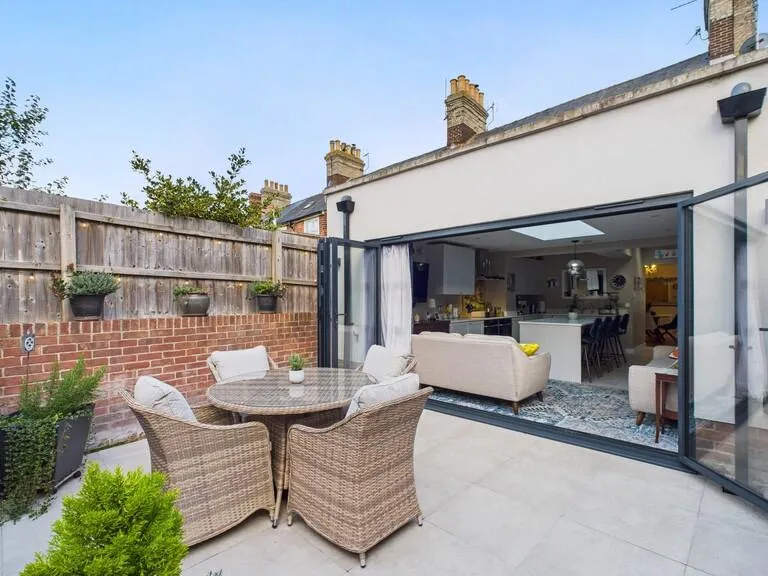 property Compatible Images}