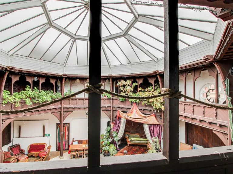 property Compatible Images}