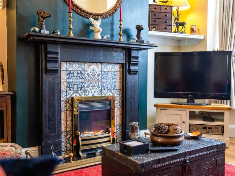 property Compatible Images}