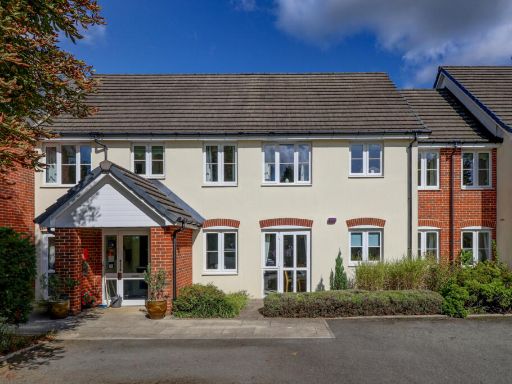 Similar property image