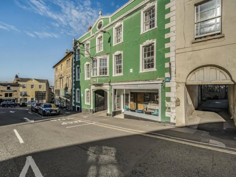 property Compatible Images}