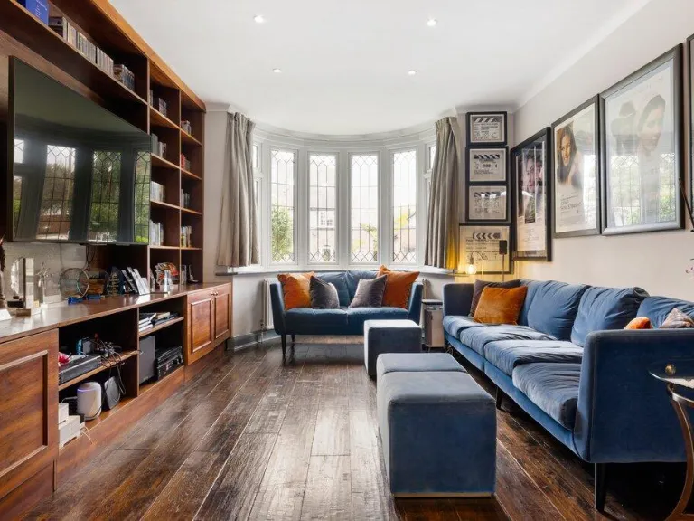 property Compatible Images}