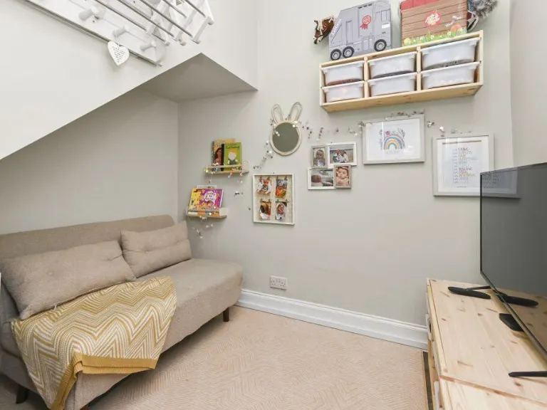 property Compatible Images}