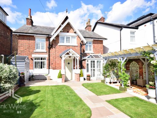 Similar property image