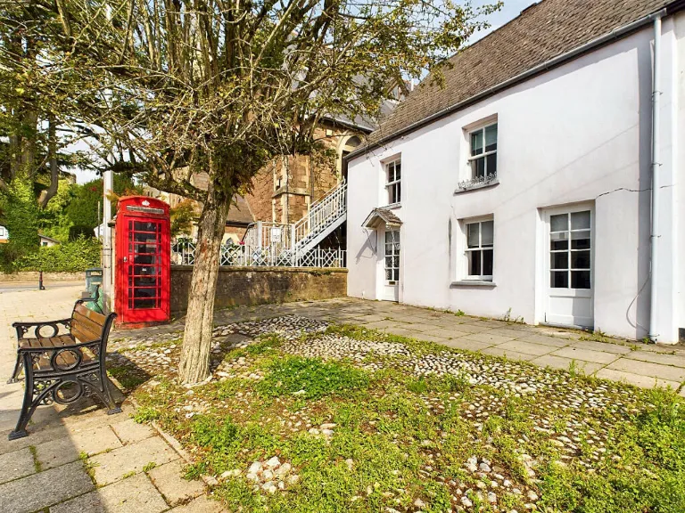 property Compatible Images}