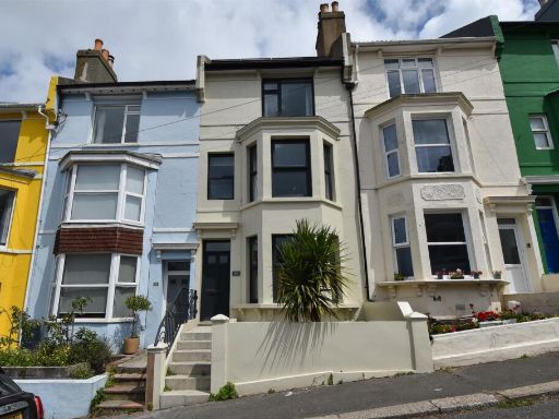 Similar property image