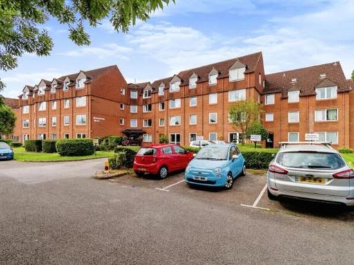 Similar property image