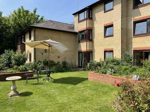 Similar property image
