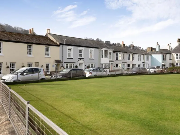 property Compatible Images}