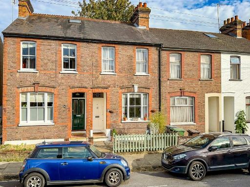 Similar property image
