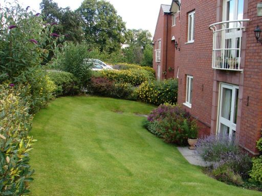 Similar property image