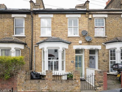 Similar property image