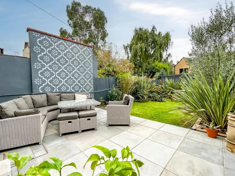 property Compatible Images}