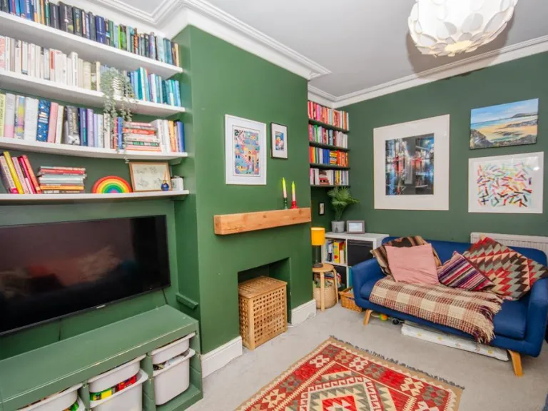 property Compatible Images}