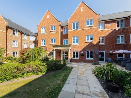 Similar property image