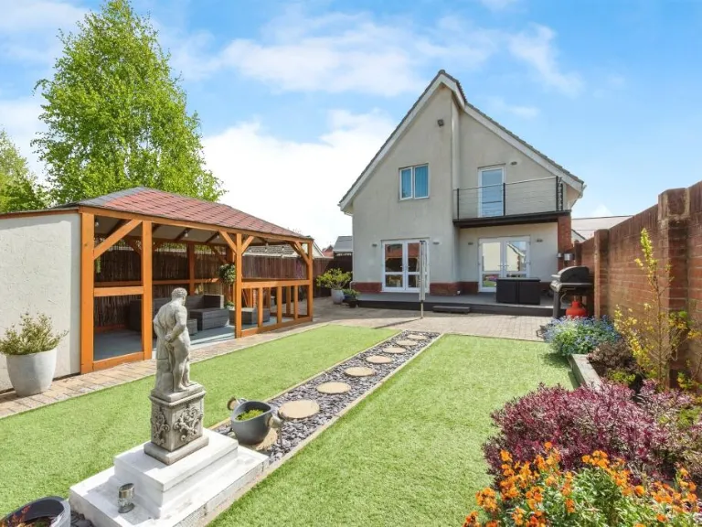 property Compatible Images}