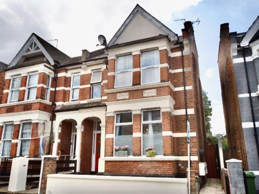Similar property image