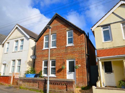 Similar property image