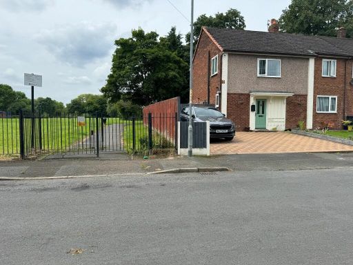 Similar property image