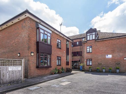 Similar property image