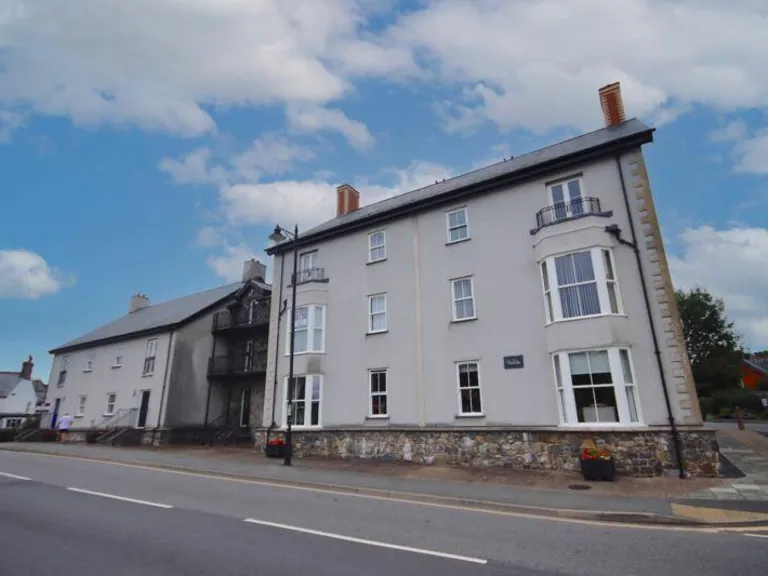 property Compatible Images}