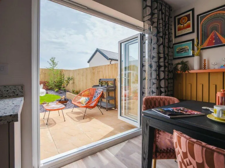 property Compatible Images}