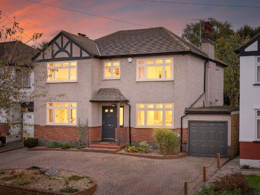 Similar property image