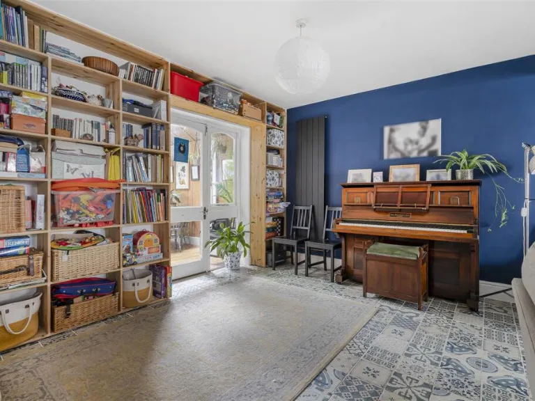 property Compatible Images}