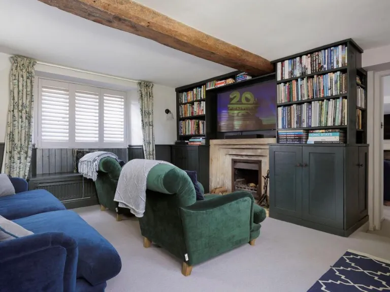 property Compatible Images}