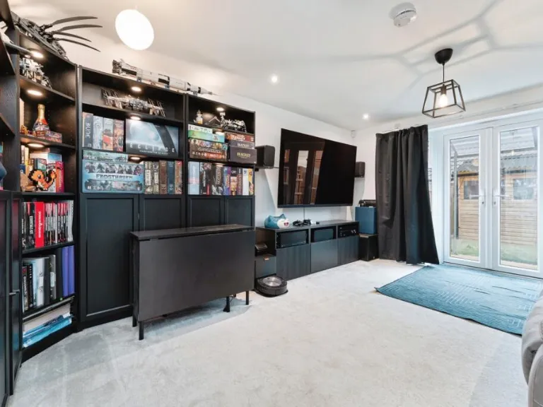 property Compatible Images}