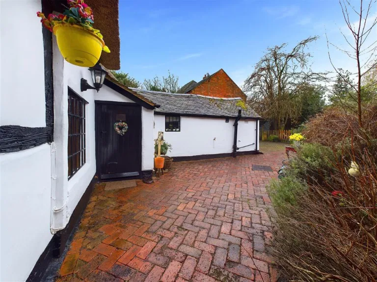property Compatible Images}