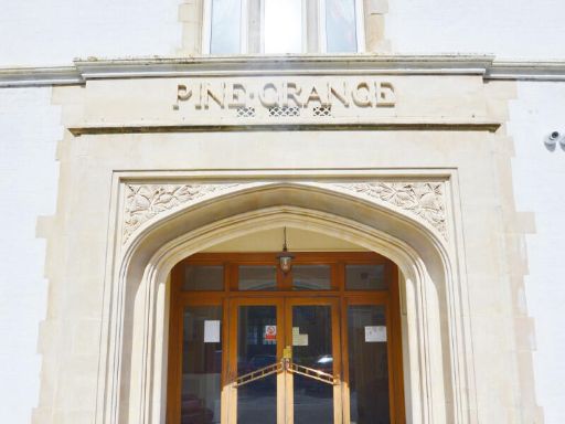 Similar property image